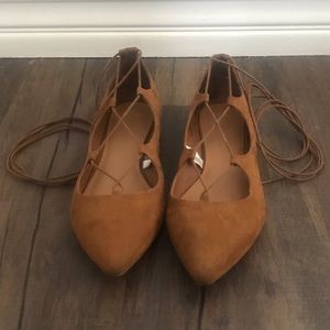 Mossimo Supply Co. “Kady” cognac flats size 8.5